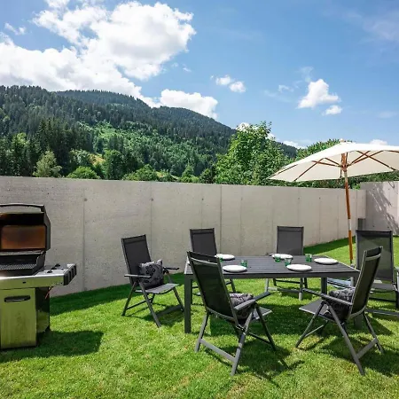 Dom wakacyjny New With A Large Garden Near Ellmau In Tyrol